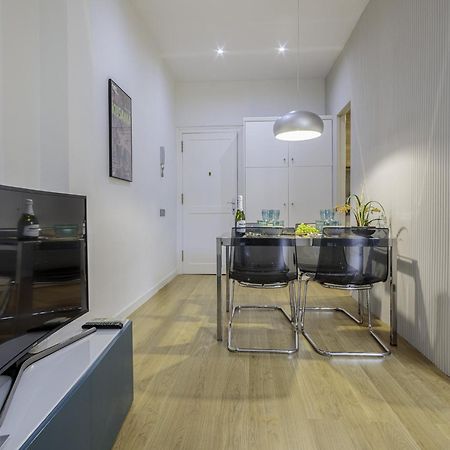 The Gaudi Suites II Барселона Екстериор снимка