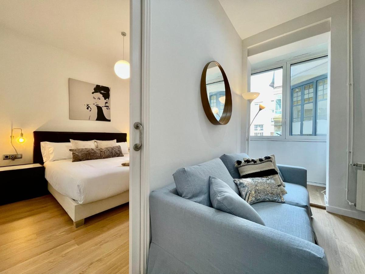 The Gaudi Suites II Барселона Екстериор снимка