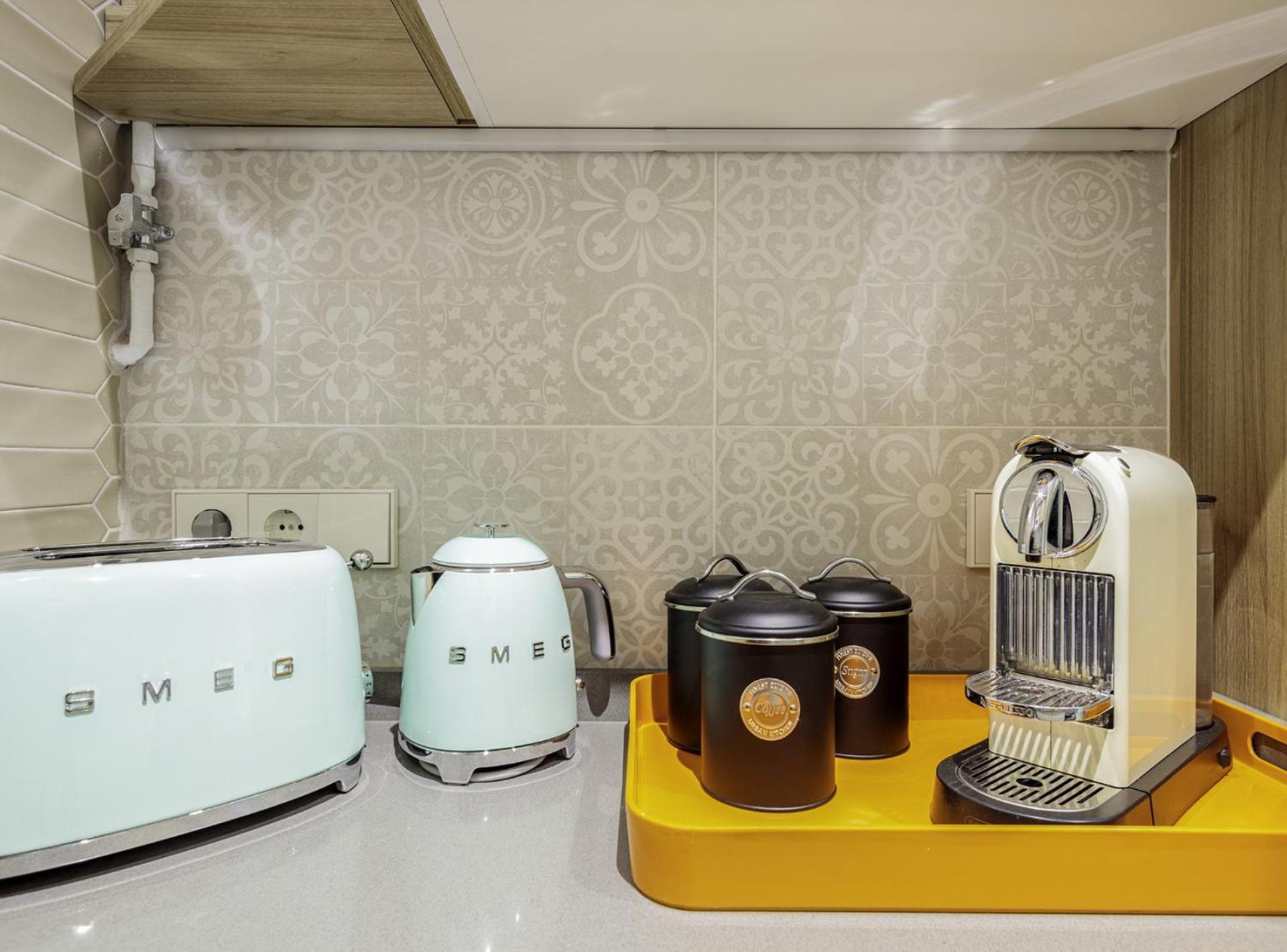 The Gaudi Suites II Барселона Екстериор снимка
